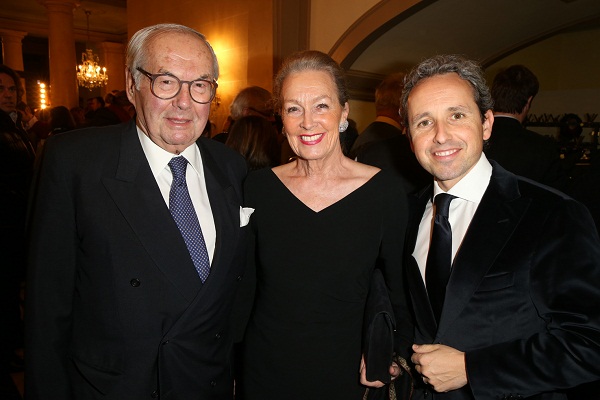 Karl Scheufele, Karin Scheufele y Albert Carreras - Chopard